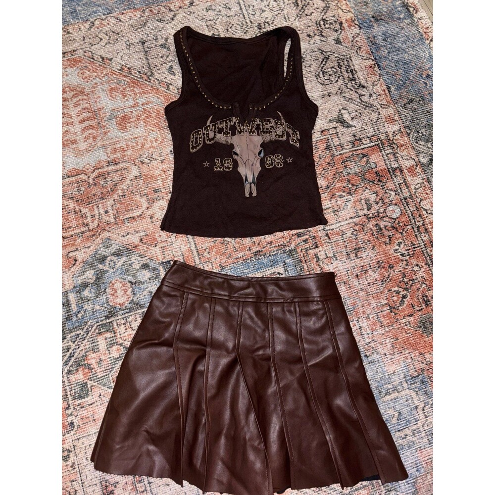Women’s 2 piece skirt and top outfit western wear Nashville honky Toni’s